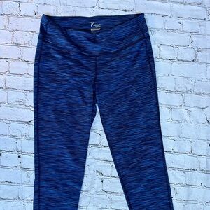 Old Navy Go-Dry Blue Patterned Leggings Size Large
